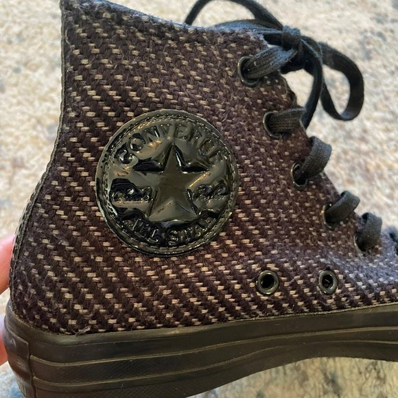 Converse | Chuck Taylor Wonderland Black Knit High Top Lace Up Shoe Women's 7 - Picture 3 of 9